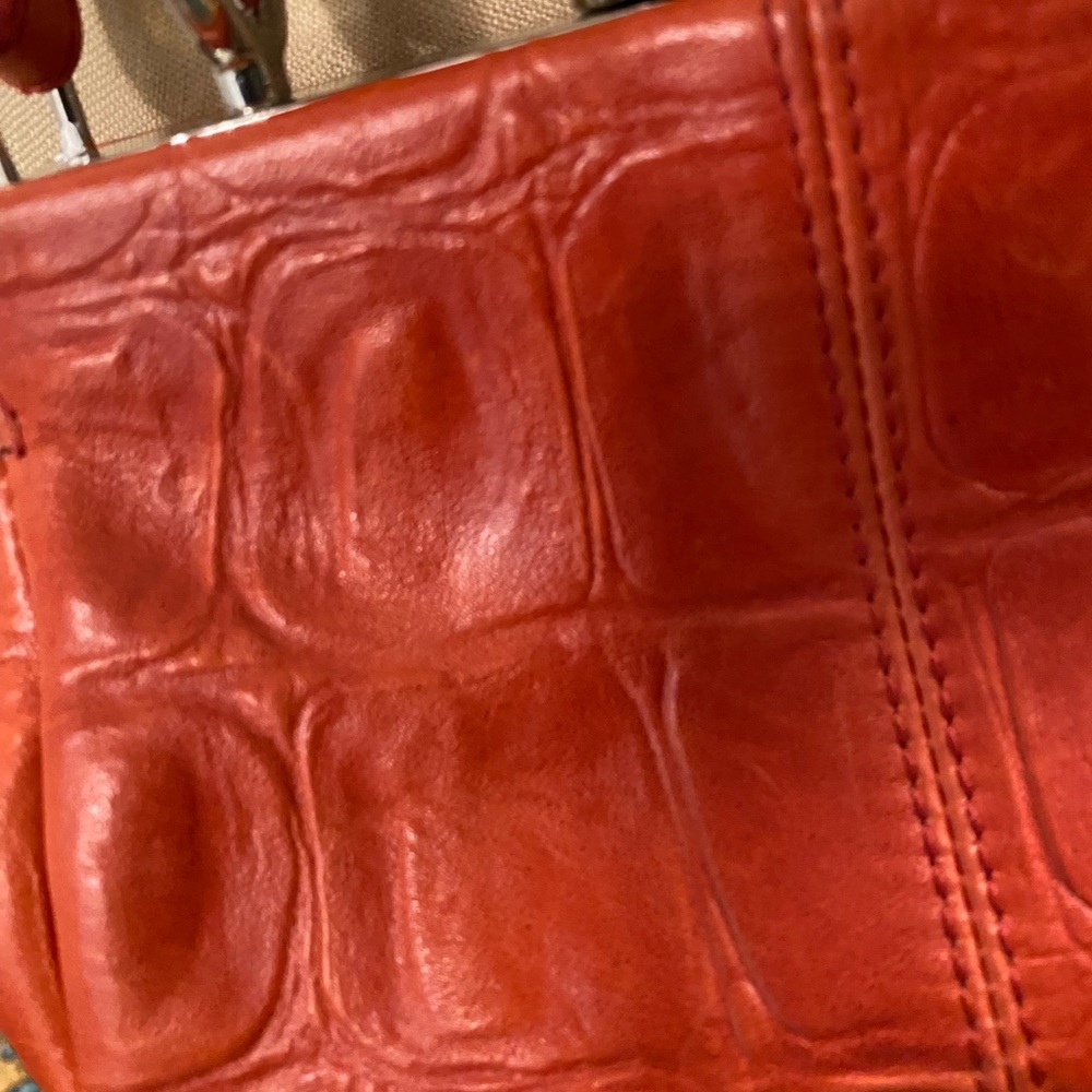 Marni Red Croc-Embossed Handbag - Picture 7 of 8